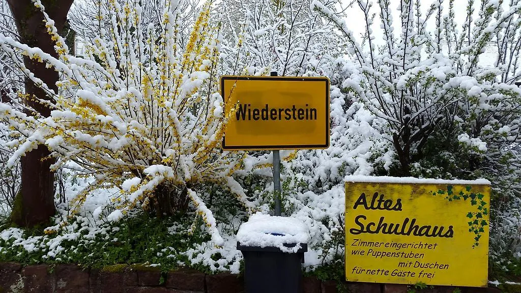 Gastehaus Zum Alten Schulhaus Hotel Miltenberg Guest house